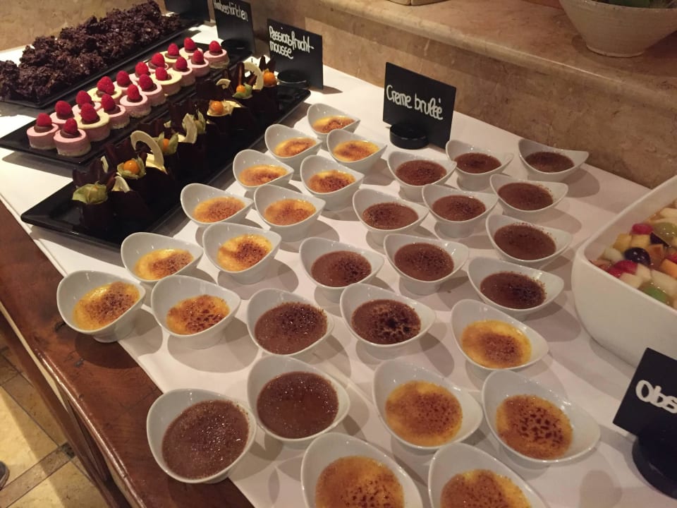 Dessertbuffet Hotel Post Lermoos