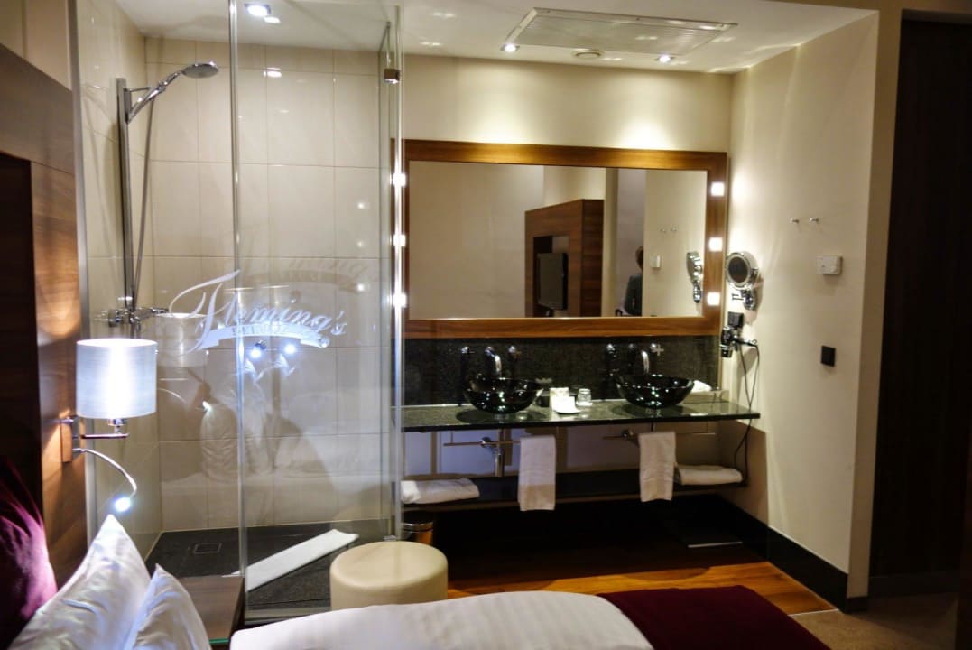Schlaf-Badraum Flemings Selection Hotel Wien-City