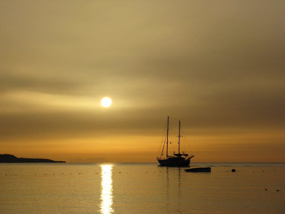 Sonnenaufgang Ghazala Beach