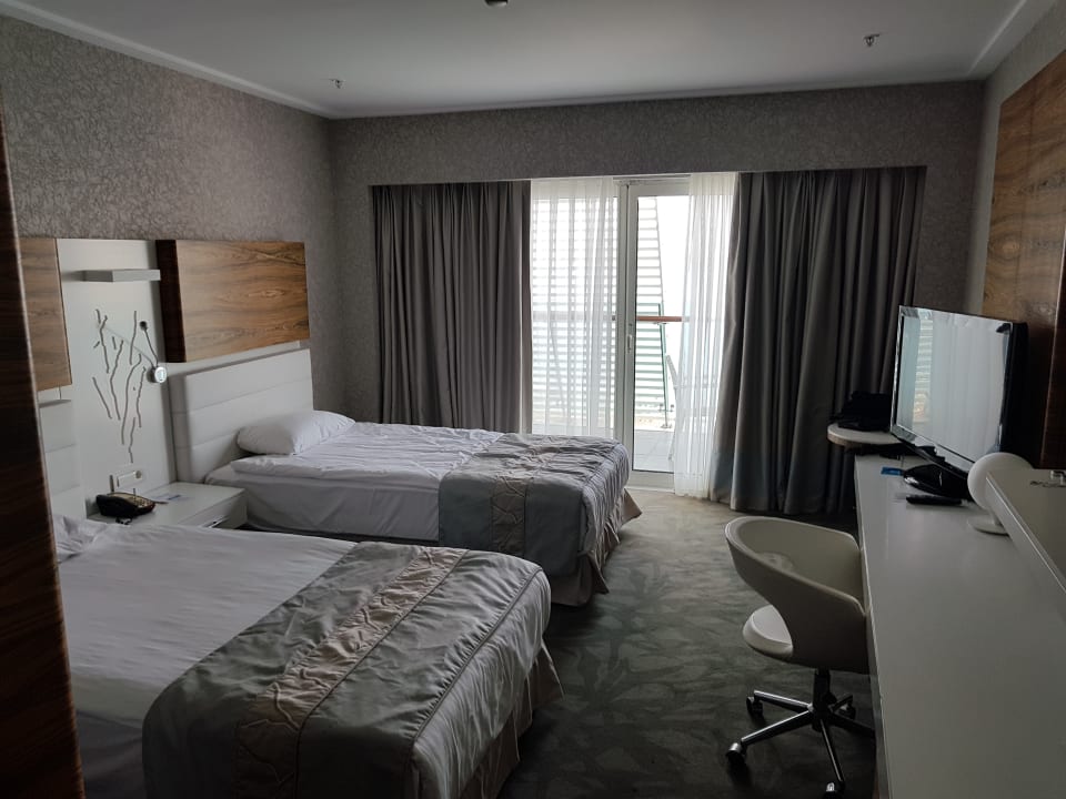 Unser Zimmer Gold Island Selected