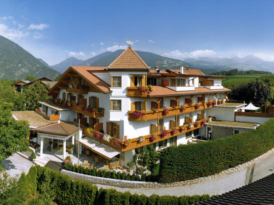 Ansicht Ostseite Hotel Hubertushof