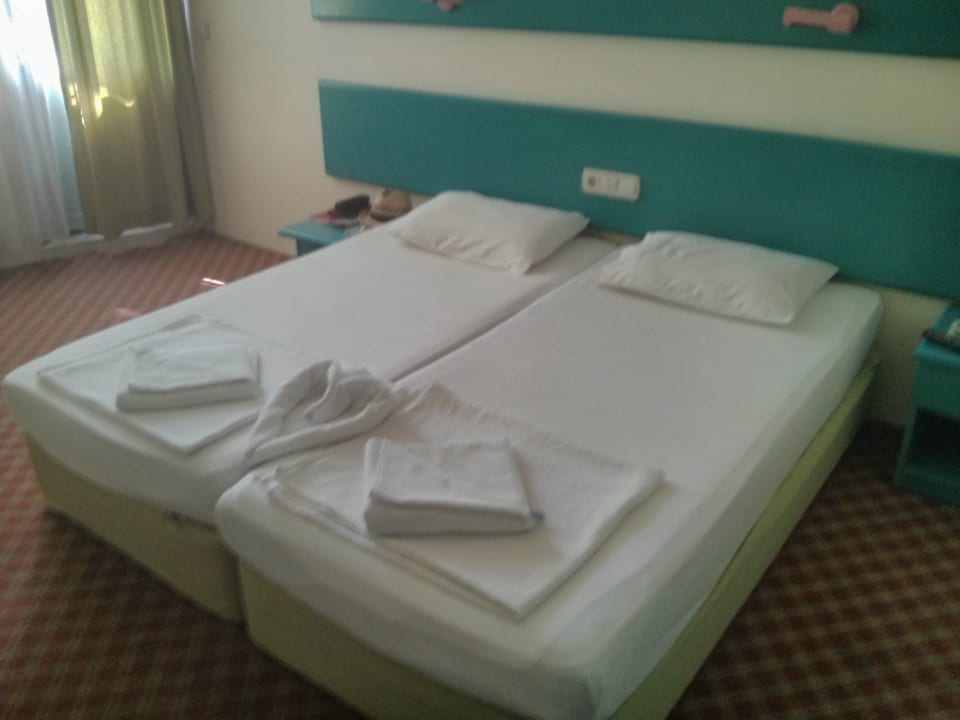 Zimmer Parador Beach Hotel