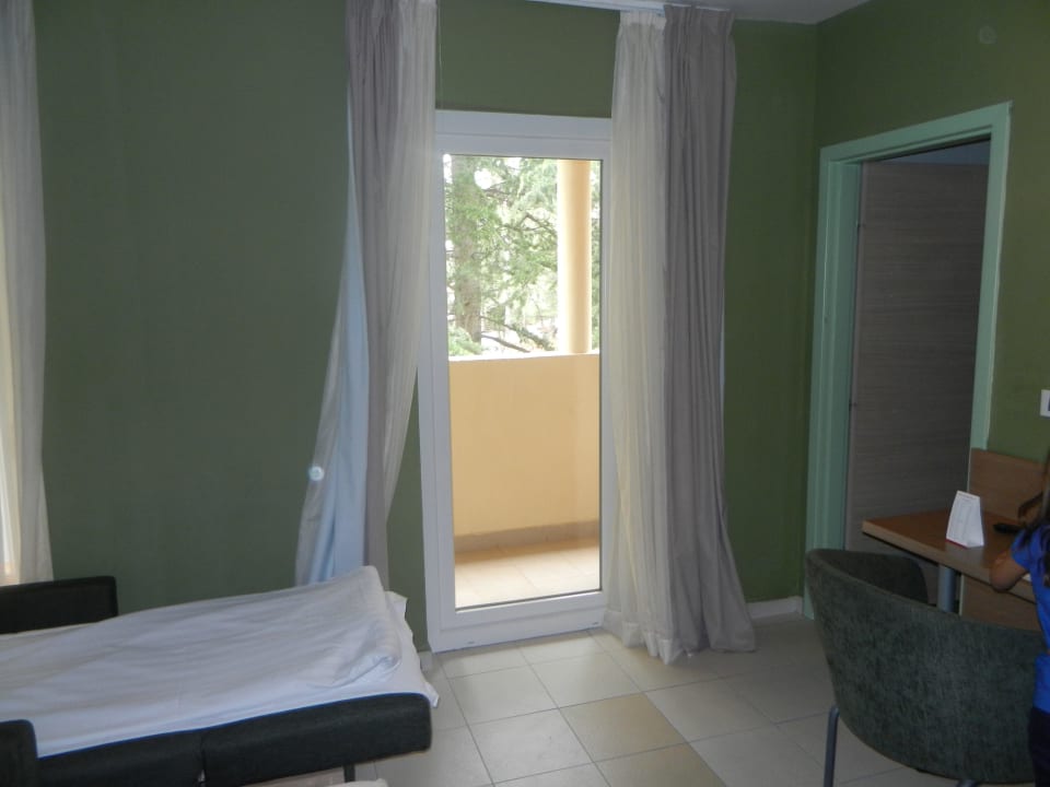 Blick zum Balkon  Garden Istra Plava Laguna - Hotel & Residence