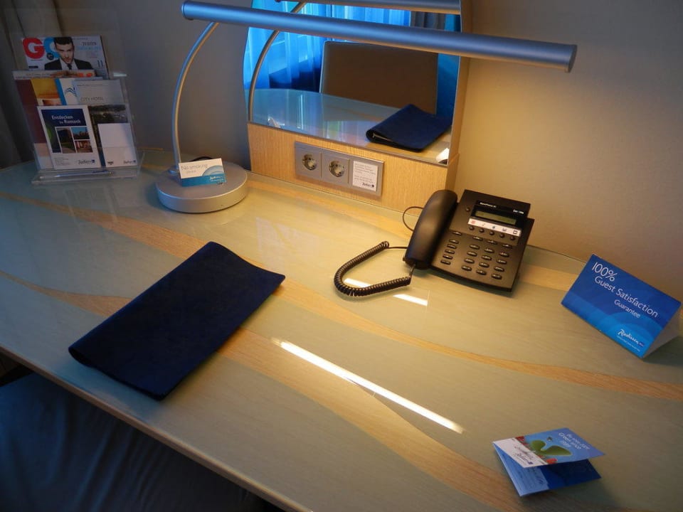 Schreibtisch ScanHotels City Rostock