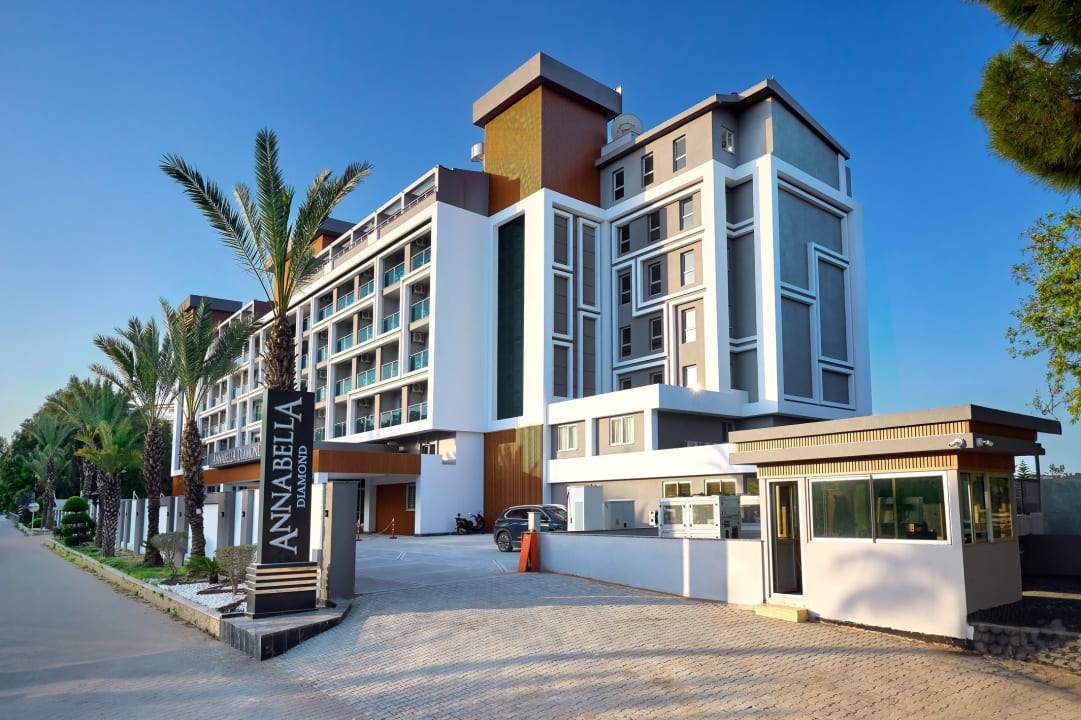 Außenansicht Annabella Diamond Hotel & Spa
