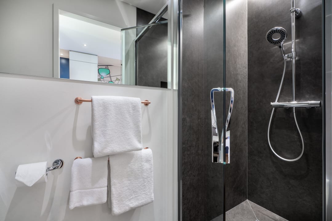 Zimmer Holiday Inn - the niu, Hide Berlin Friedrichshain