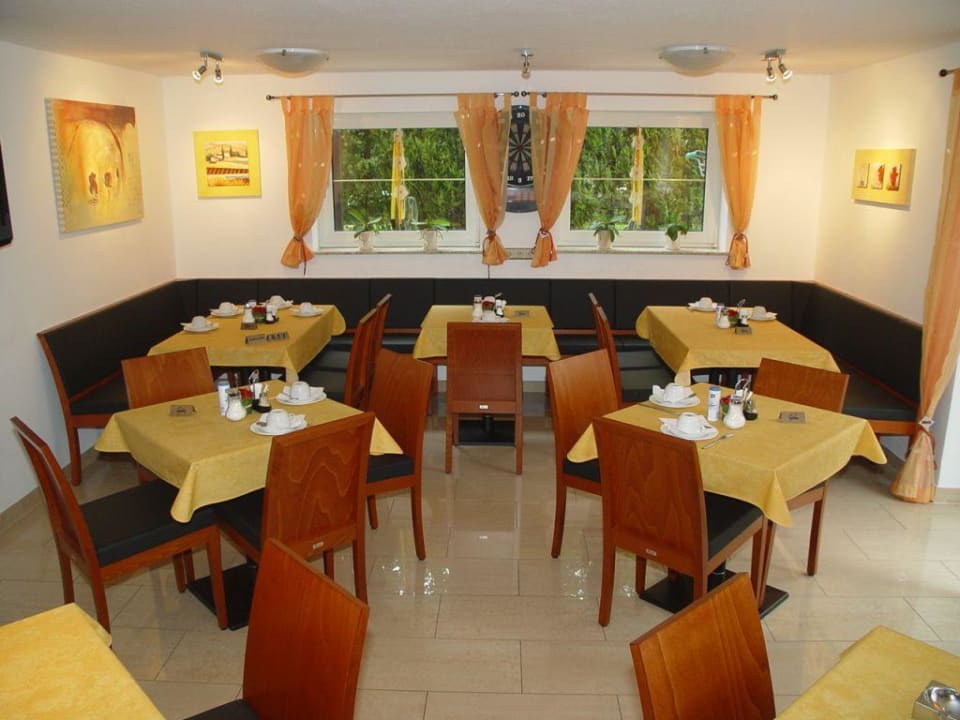 Restaurant/Buffet Pension Ribisch