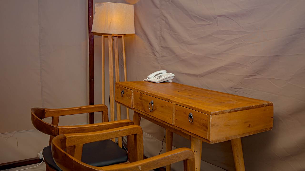 Lobby Serengeti Safari Lodge