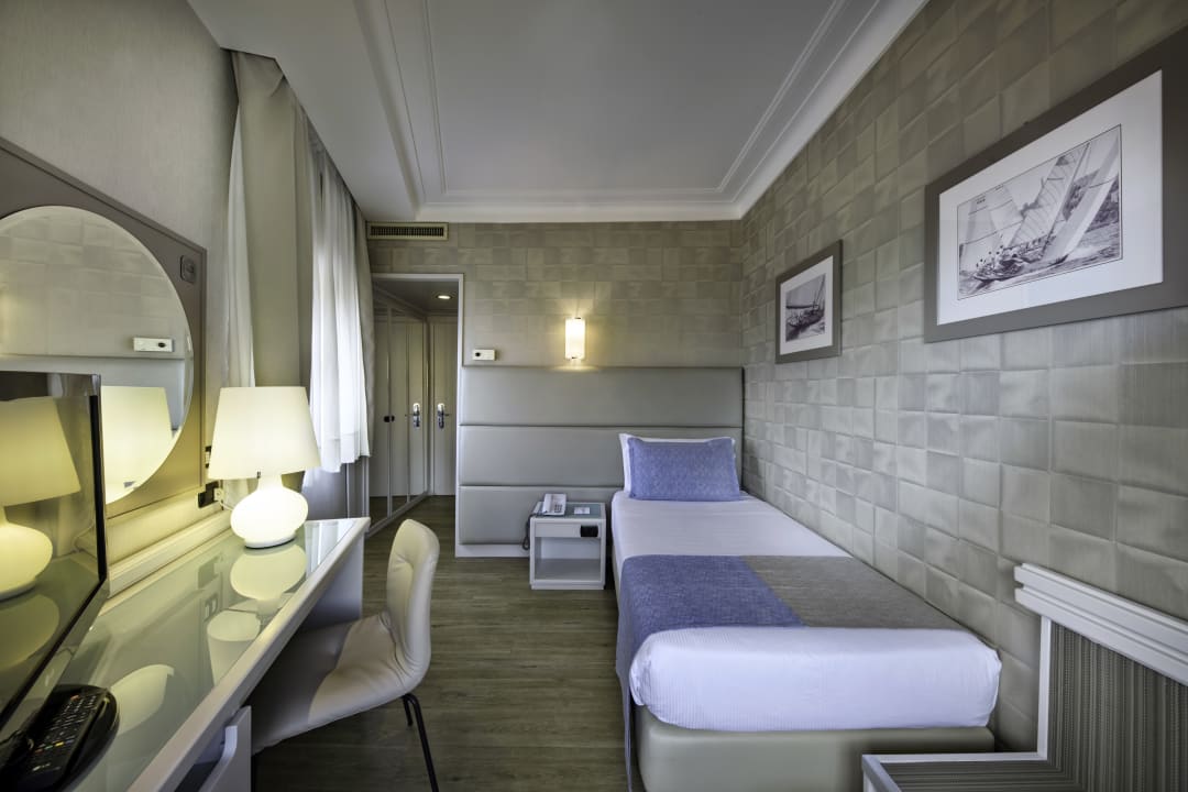 Zimmer Hotel Paradiso, BW Signature Collection