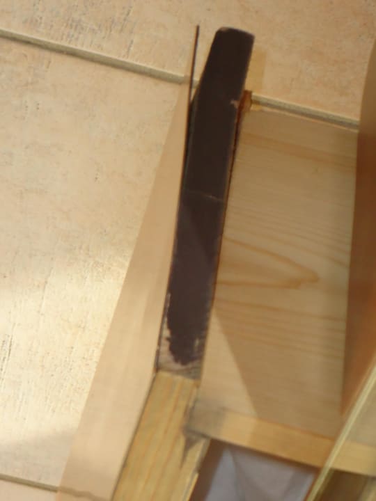 Überall geht die Plastik-Furnier auf Hotel Sorriso