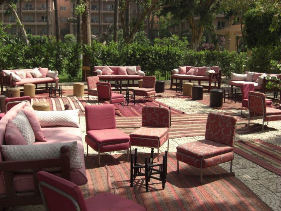 Sisha Ecke im Garten Hotel Sofitel Pavillon Winter Luxor