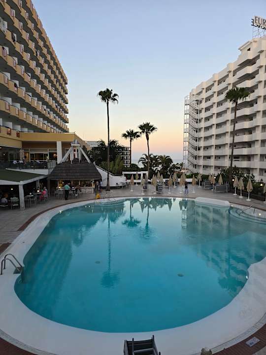 Pool allsun Hotel Lucana