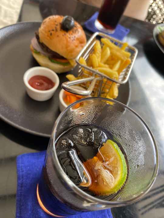 Gastro Adaaran Select Meedhupparu Island Resort - Premium All Inclusive