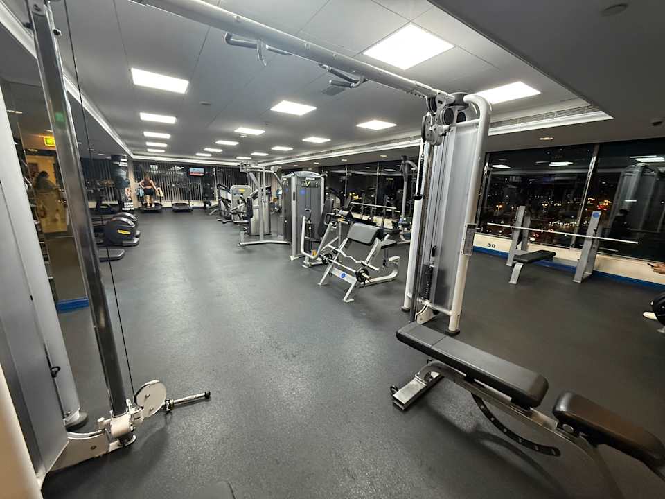 Sport & Freizeit Towers Rotana