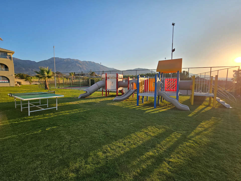 Sport & Freizeit Vantaris Luxury Beach Resort