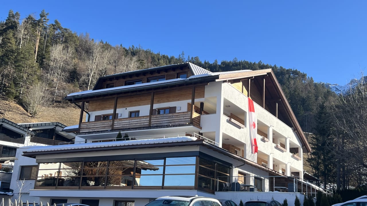 Außenansicht Hotel Monte Paraccia