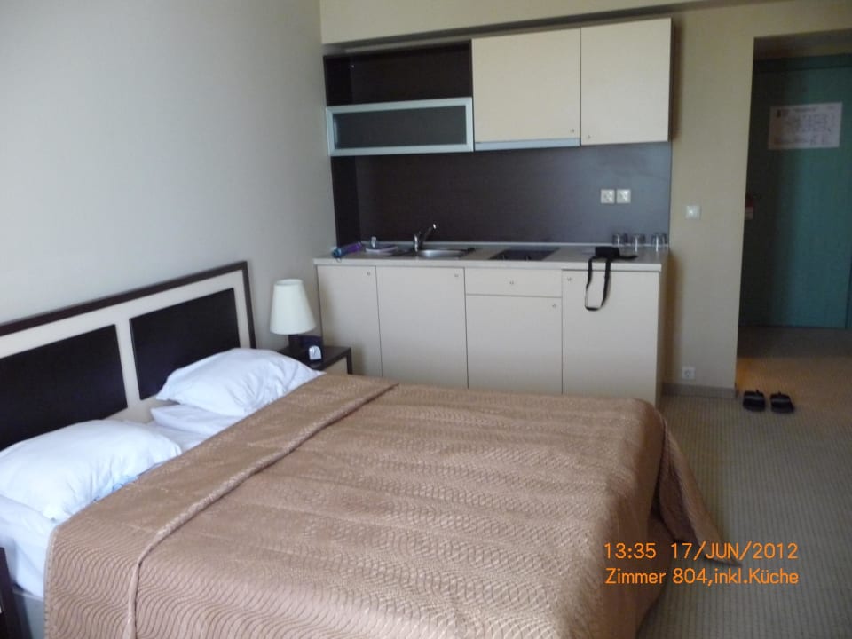 Zimmer 804 inkl. Küchenzeile Berlin Golden Beach