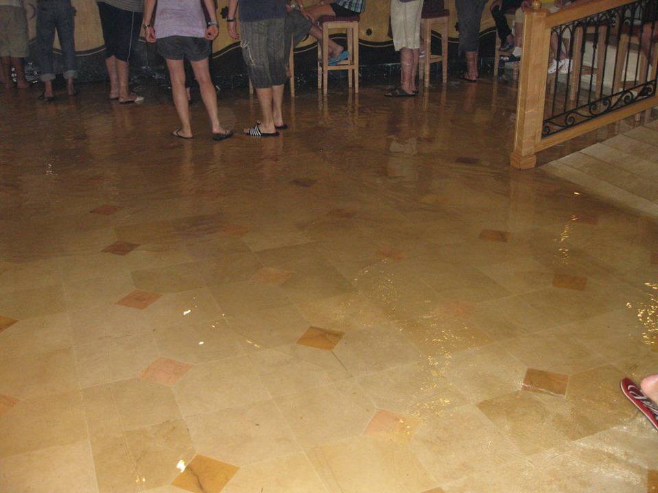 Kneipp würde sich freuen. Hotel El Mouradi Cap Mahdia