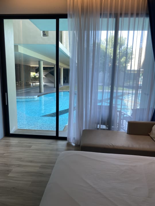 Zimmer The Signature Hotel Airport