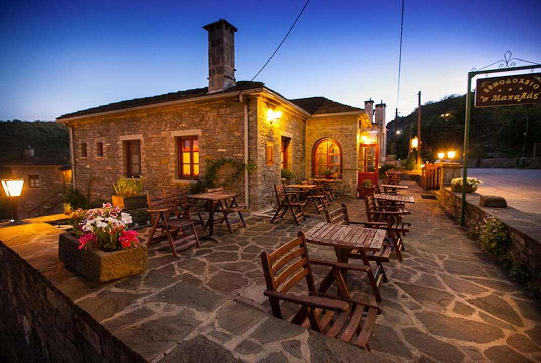 Außenansicht Hotel Machalas