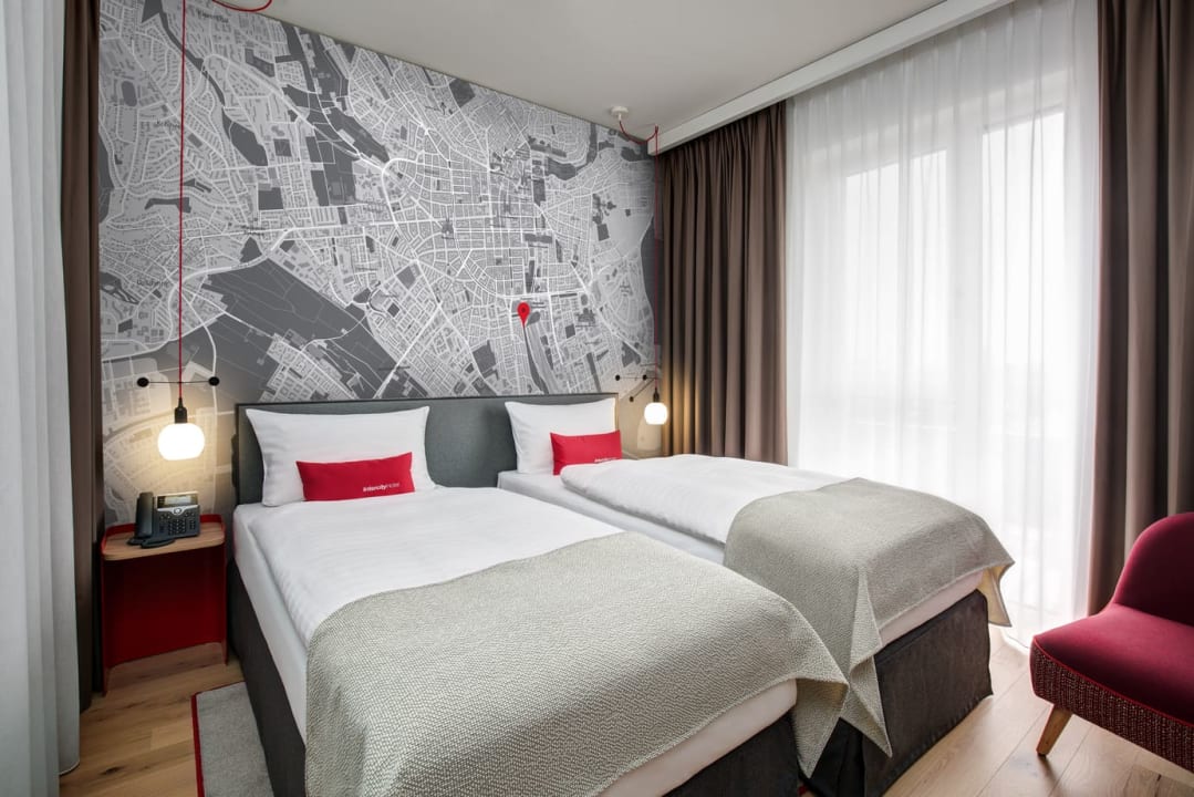 Zimmer IntercityHotel Wiesbaden