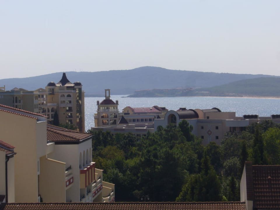 Blick auf das Meer in Richtung Hotel Marina Beach Duni Royal Pelican Resort