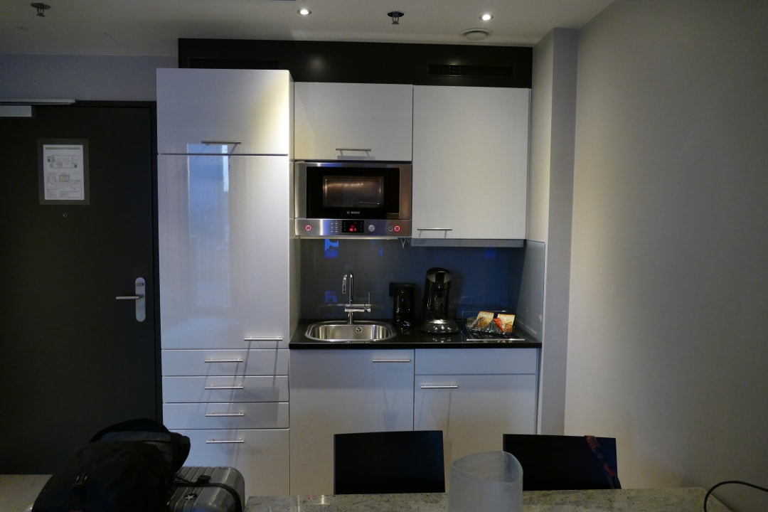 Zimmer Adina Apartment Hotel Frankfurt Neue Oper