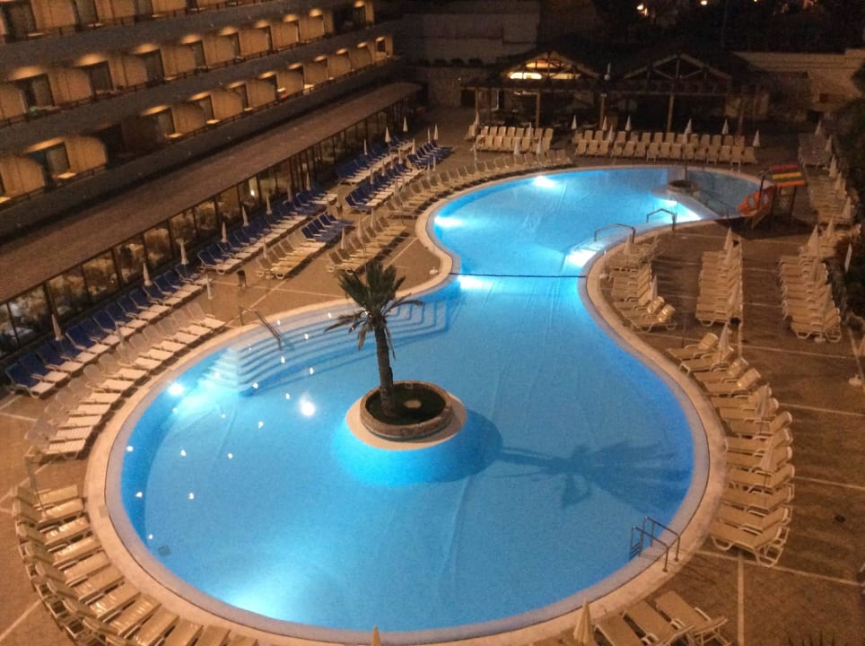 Ausblick von unserem Balkon GF FANABE