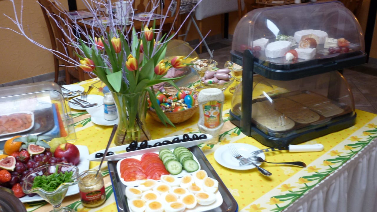 Früstücksbüffet Primo Hotel Am Fischmarkt