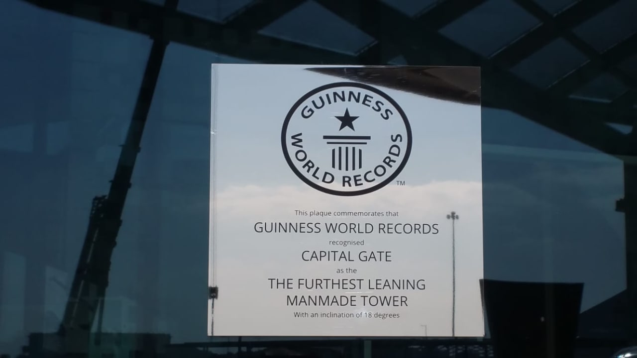 Lobby Andaz Capital Gate Abu Dhabi - a concept by Hyatt