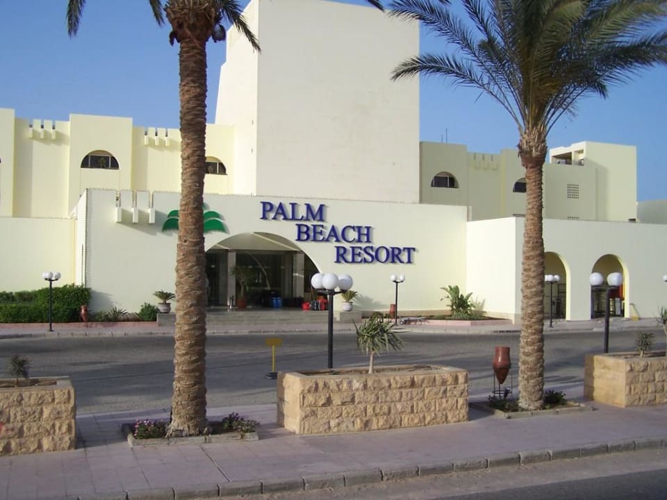 Vchod Palm Beach Resort