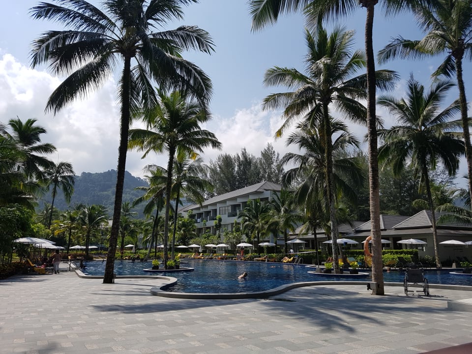 Pool X10 Khaolak Resort