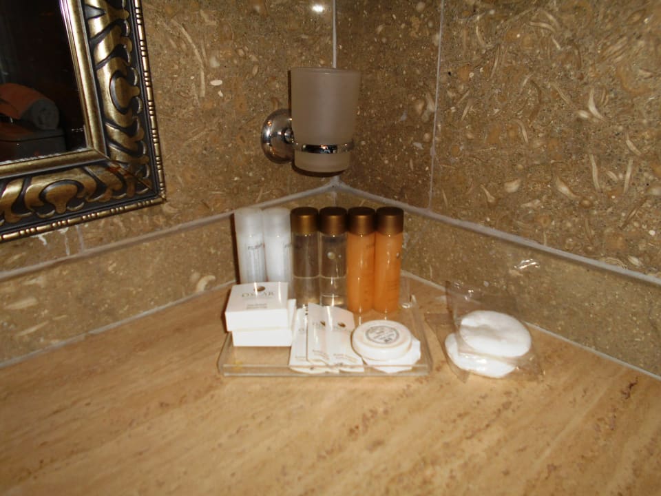 Zimmer Oscar Resort Hotel