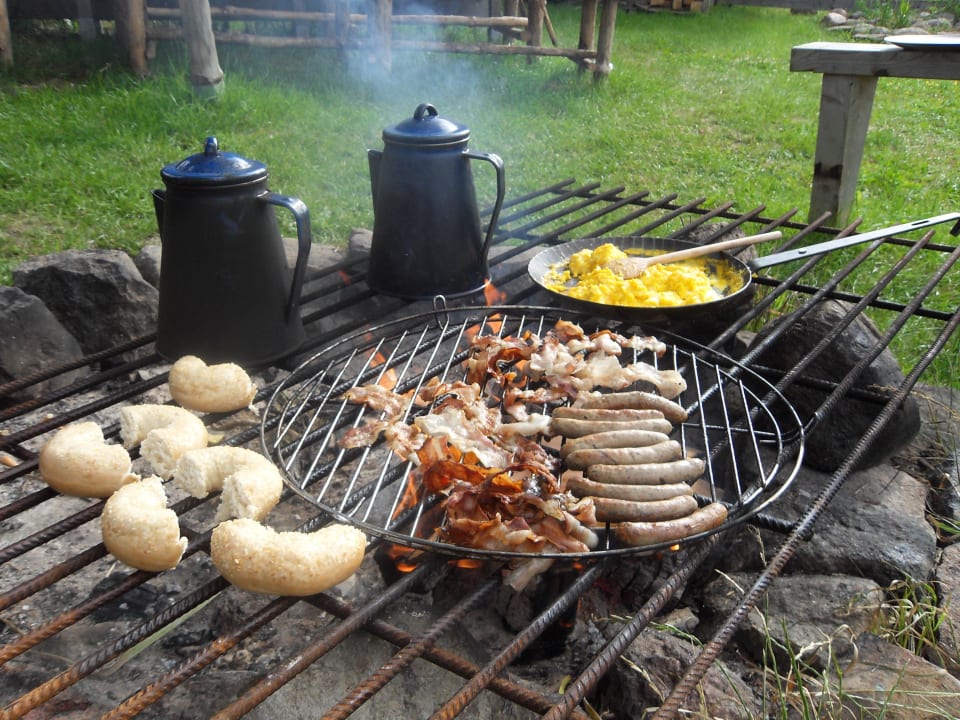 Cowboyfrühstück am Lagerfeuer Horse Lake Ranch Ferienanlage