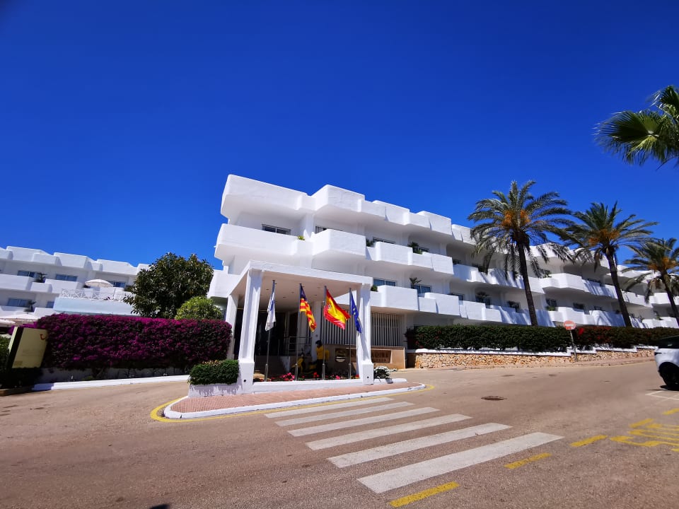 Außenansicht Hotel Rocamarina - Adults Only