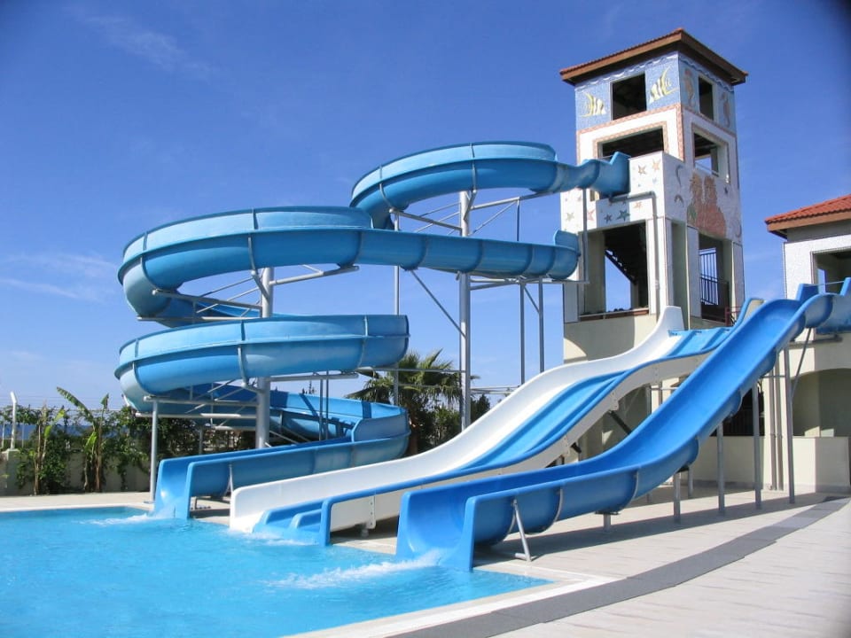 Die Rutschen für die Größeren bis Großen  Hotel Süral Resort