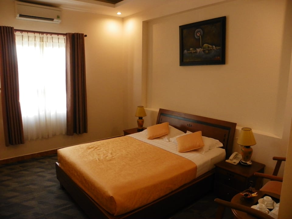 Zimmer Chau Pho Hotel