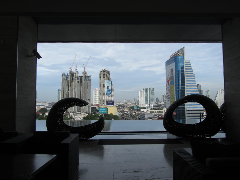 Pool Eastin Grand Hotel Sathorn