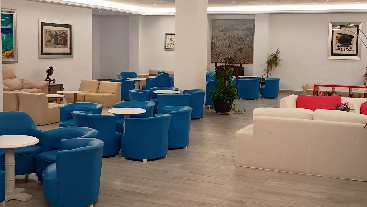 Lobby Guya Wave Hotel