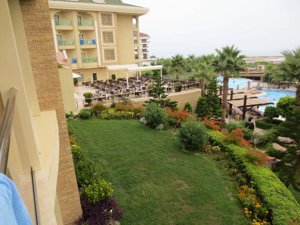 Terrasse der Bar Adalya Resort & Spa - Adults Only
