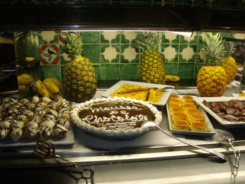 Buffet Iberostar Waves Costa Dorada