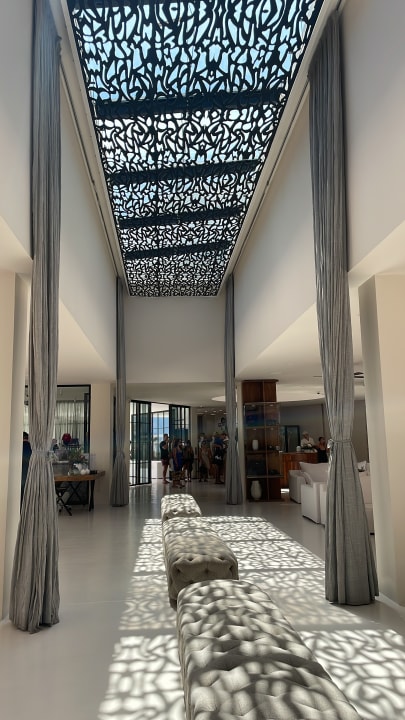 Lobby Destino Pacha Ibiza Resort - Adults only