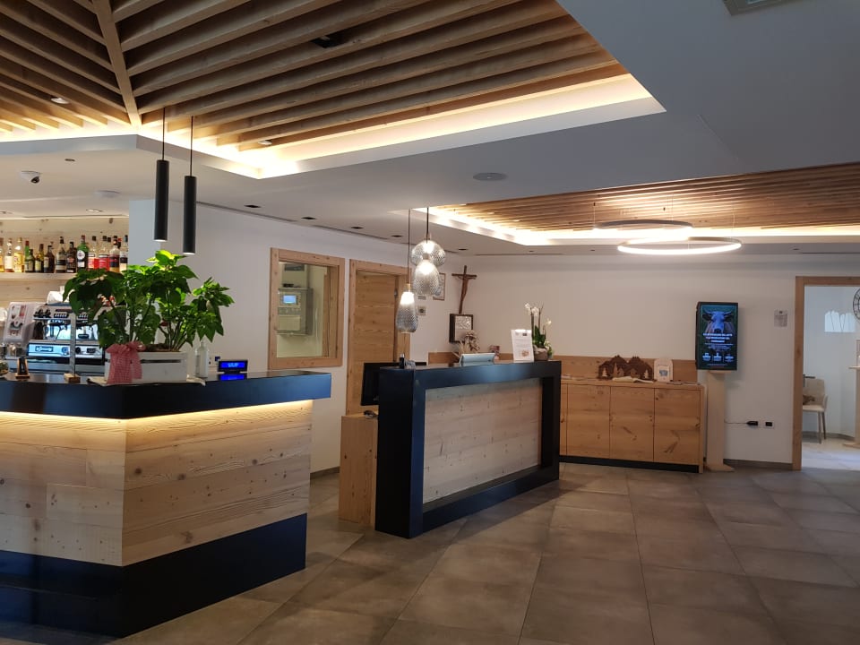 Lobby Hotel Miravalle