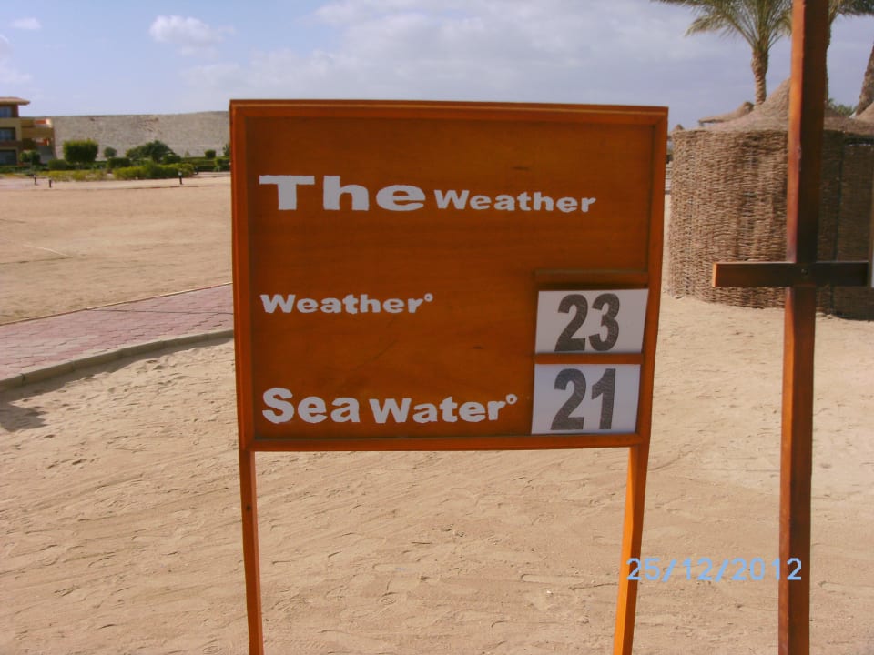 Wärmer als daheim... Malikia Resort Abu Dabbab