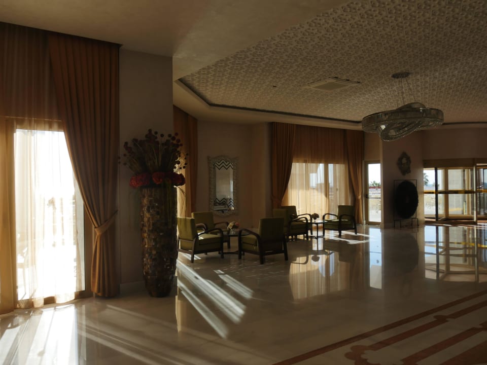 Ausschnitt der Lobby vom Royal Taj Mahal Royal Taj Mahal Hotel