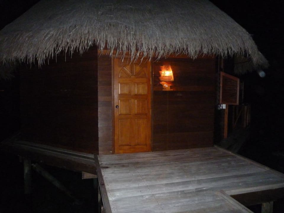Wasserbulgalow Eingang Thulhagiri Island Resort
