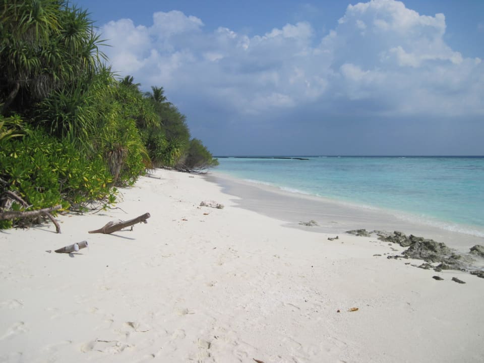 Strand Kuramathi Maldives