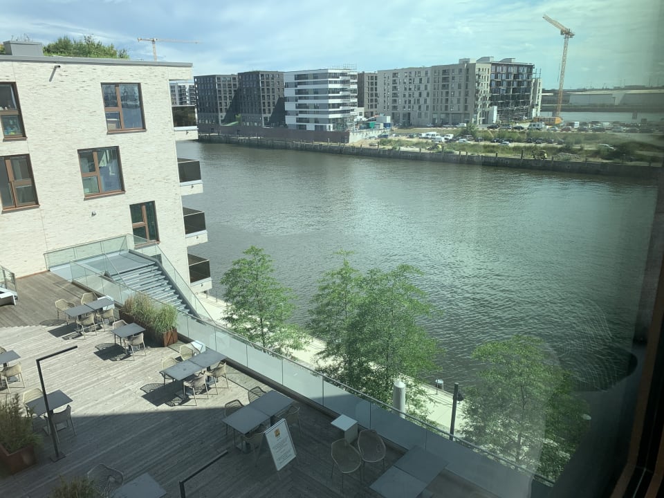 Ausblick JUFA Hotel Hamburg HafenCity