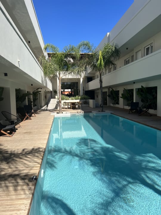 Pool Sentido More Meni Residence & Suites