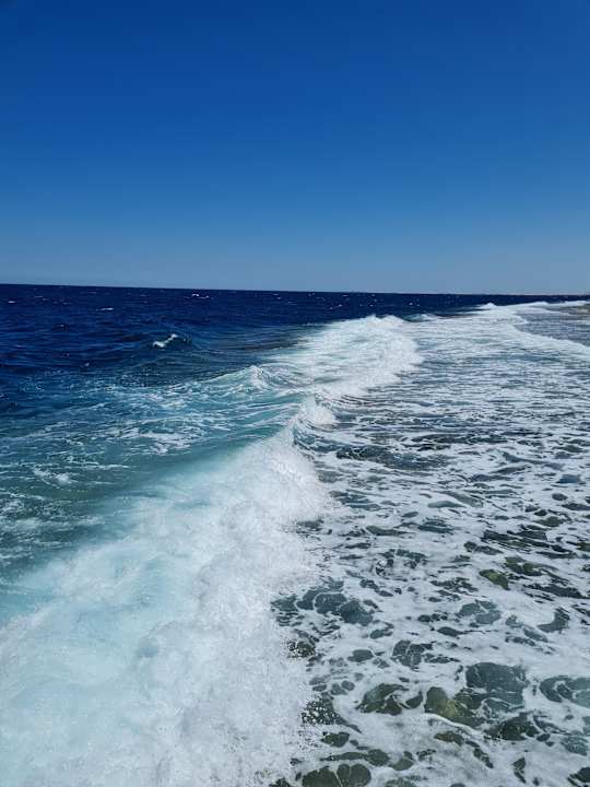 Strand Serenity Alpha Beach